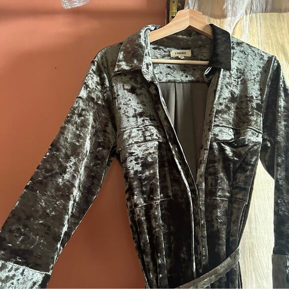 L'Agence Cameron Velvet Maxi Shirt Dress Green V-Neck 3/4 Sleeve Collar Size M - Picture 3 of 8